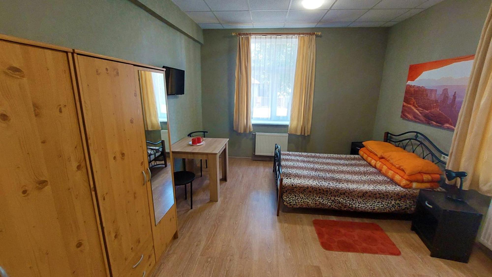 Happy Hostel Рига Екстериор снимка