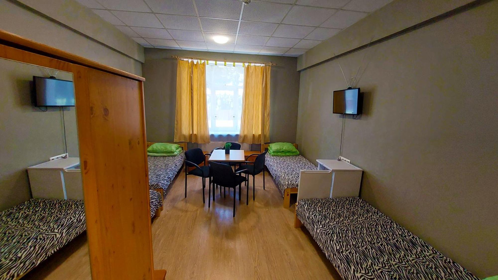 Happy Hostel Рига Екстериор снимка